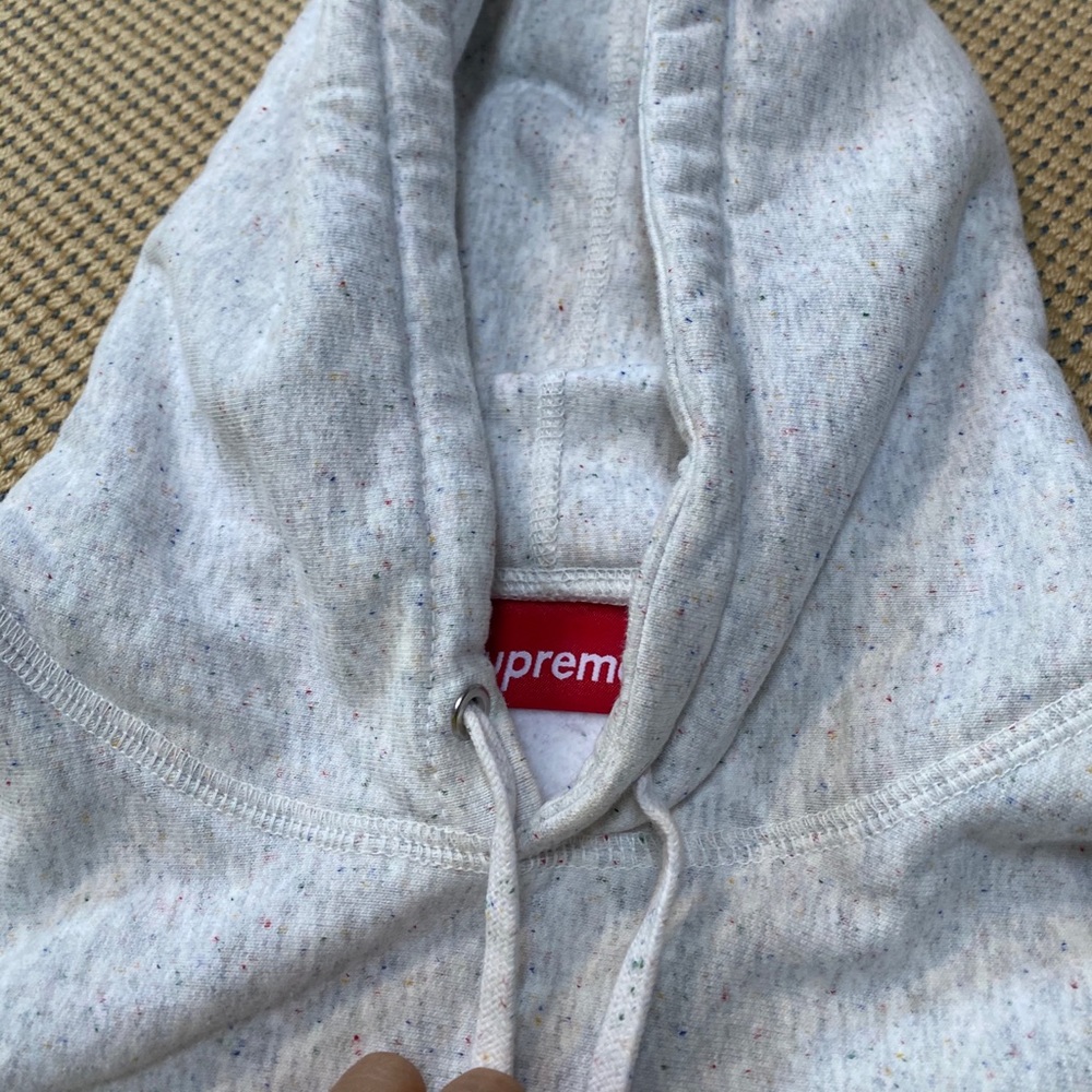 Supreme Hoodie